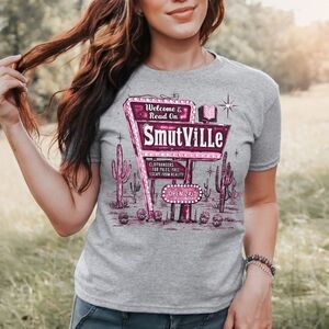 Smutville Bookish Smut Fan Reader Trendy Funny Graphic Crop Shirt